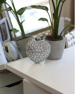 Kadın Silver Taş Detaylı Kalp Form Tutmalı Abiye Çanta