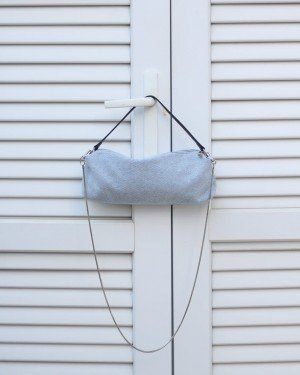 Kadın Bebe Mavi Kot Taş İşleme Silindir Form Omuz Çantası Kadın Bebe Mavi Kot Taş İşleme Silindir Form Omuz Çantası