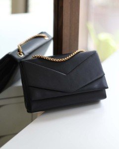 Kadın Siyah Zarf Kutu Omuz Çantası Kadın Siyah Zarf Kutu Omuz Çantası