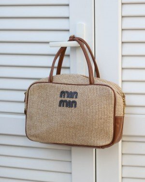 Kadın Camel Hasır Doku Çift Kulp Büyük Boy El Çantası Kadın Camel Hasır Doku Çift Kulp Büyük Boy El Çantası