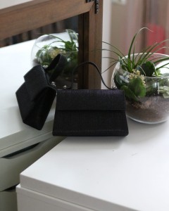 Kadın Siyah  Simli Tutma Detaylı Abiye Çantası 