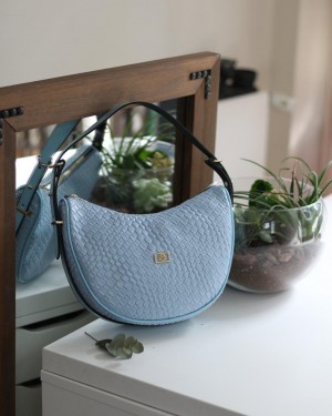 Kadın Bebe Mavi Kroko Oval Askılı Omuz Çantası