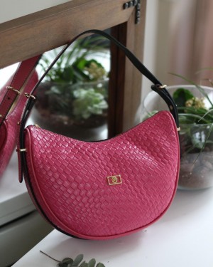 Kadın Fuşya Kroko Oval Askılı Omuz Çantası