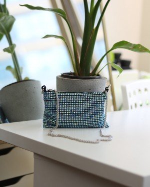 Kadın Mavi Parlak Taş Dokuma Abiye Zincirli Omuz Çantası 