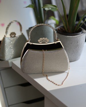 Kadın Gold Kristal Tutma Saplı Abiye El Çantası Kadın Gold Kristal Tutma Saplı Abiye El Çantası