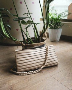 Krem Pilili Askı Detay Portföy Çanta Krem Pilili Askı Detay Portföy Çanta