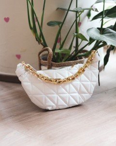 Beyaz Kapitone Kol Çantası Beyaz Kapitone Kol Çantası