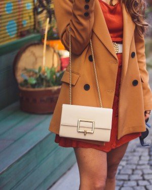 Krem Gold Tokalı Omzu Çantası