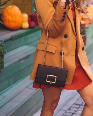 Siyah Gold Tokalı Omuz Çantası