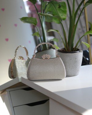 Kadın Gold Kristal Tutma Saplı Abiye El Çantası