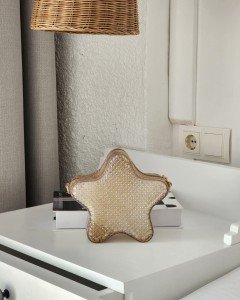 Kadın Şeffaf Gold Silikon Yıldız Formlu Zincir Detaylı Çapraz Çanta