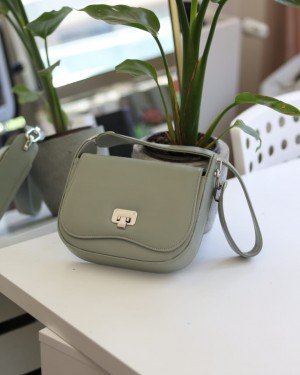 Kadın Mint Yeşil Silver Toka Detaylı Askılı Omuz Çantası Kadın Mint Yeşil Silver Toka Detaylı Askılı Omuz Çantası